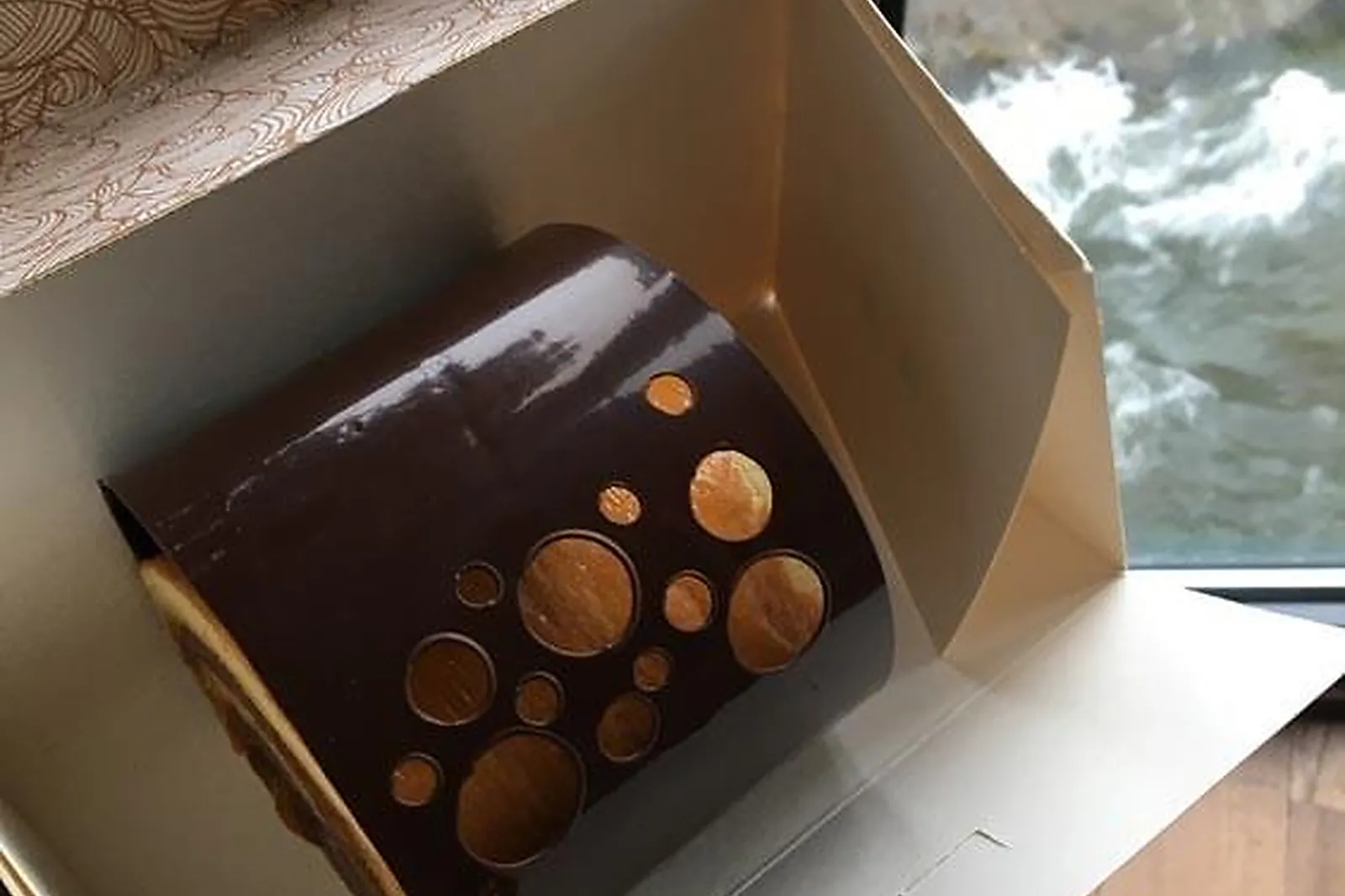 Cafés et Restaurants, RESTAURANTS - ARBOIS (JURA) : LE BISTRONÔME