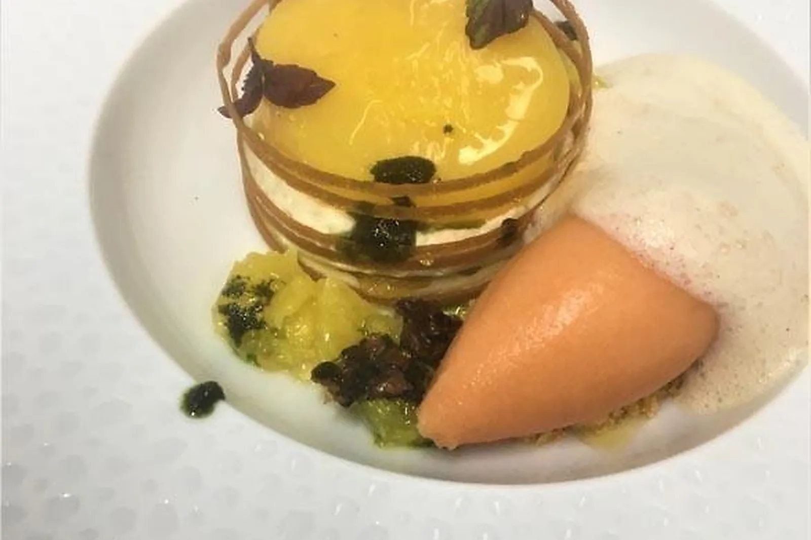 Cafés et Restaurants, RESTAURANTS - ARBOIS (JURA) : LE BISTRONÔME