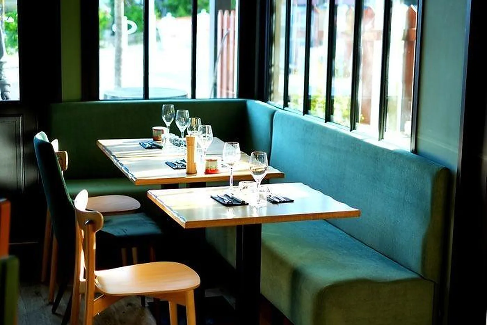 Cafés et Restaurants, RESTAURANTS - ARCACHON (GIRONDE) : RESTAURANT LE JARDIN