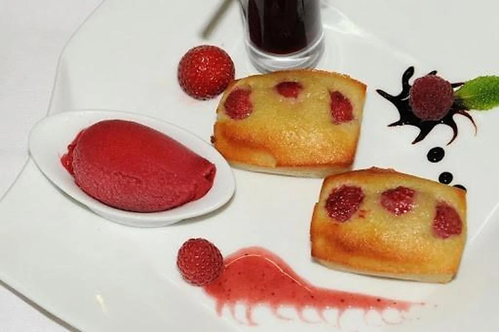 Cafés et Restaurants, RESTAURANTS - ARPAJON (ESSONNE) : LE VALMOREY