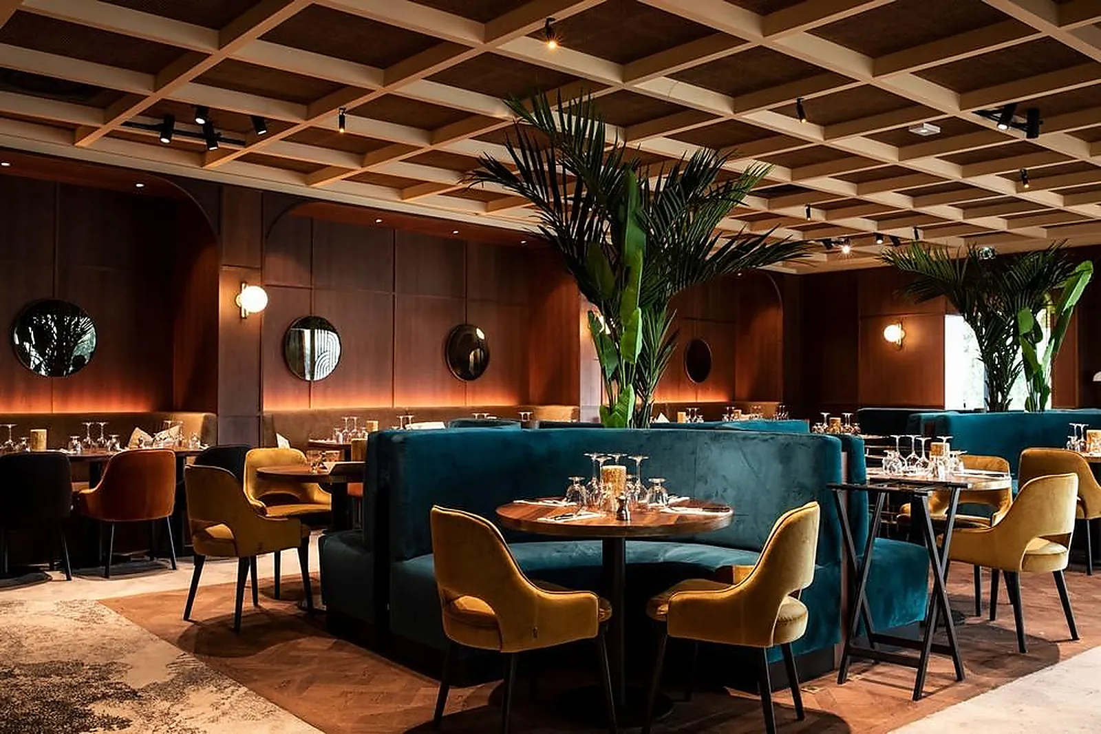 Cafés et Restaurants, RESTAURANTS - ASNIERE-SUR-SEINE (HAUTS-DE-SEINE) : SPLASH