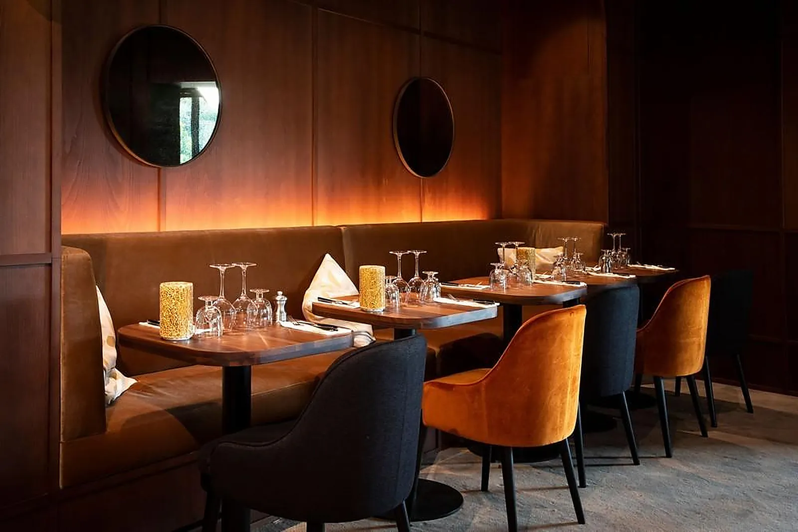 Cafés et Restaurants, RESTAURANTS - ASNIERE-SUR-SEINE (HAUTS-DE-SEINE) : SPLASH