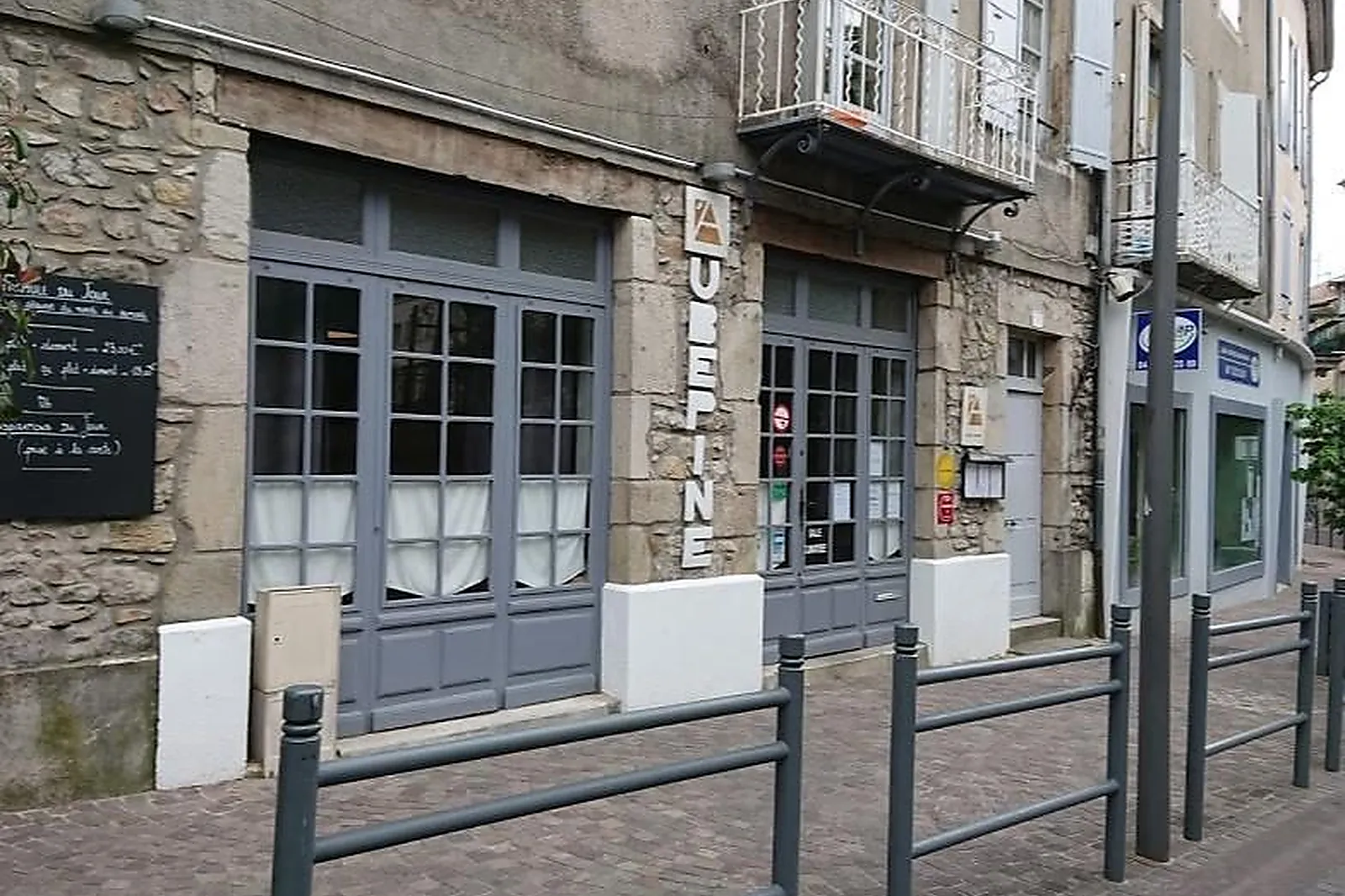 Cafés et Restaurants, RESTAURANTS - AUBENAS (ARDÈCHE) : RESTAURANT AUBEPINE