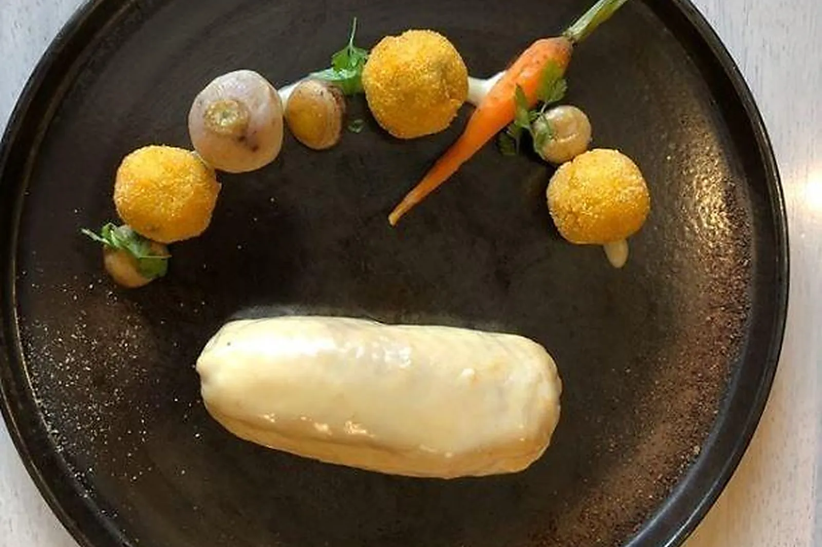 Cafés et Restaurants, RESTAURANTS - AVELIN (NORD) : LL&RSQUO;AME AU VERT