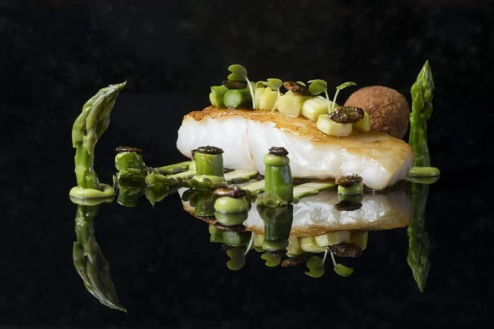 Cafés et Restaurants, RESTAURANTS - BAERENTHAL (MOSELLE) : LL&RSQUO;ARNSBOURG