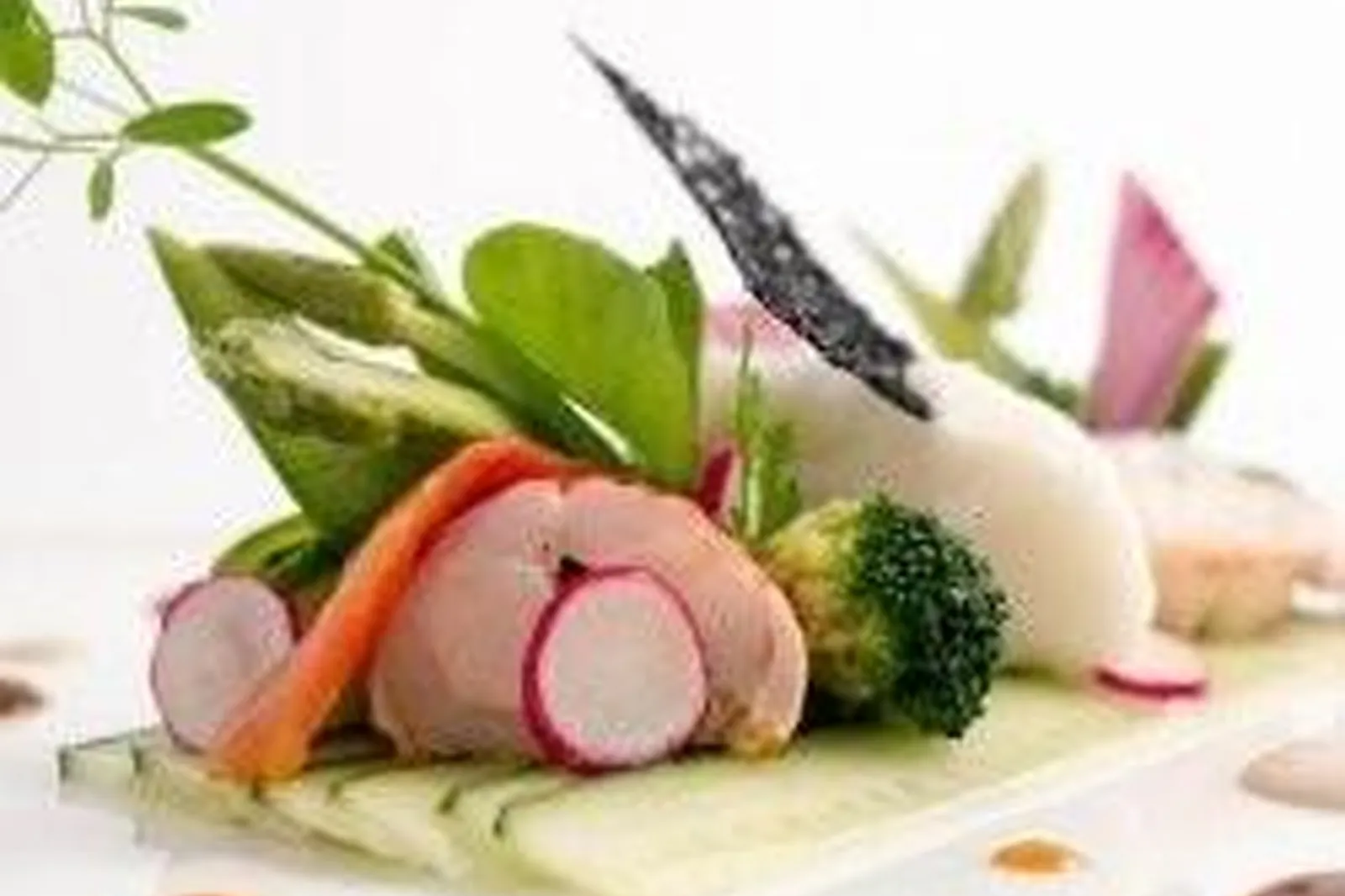 Cafés et Restaurants, RESTAURANTS - BEAUNE (CÔTE-DL&RSQUO;OR) : LL&RSQUO;ECUSSON