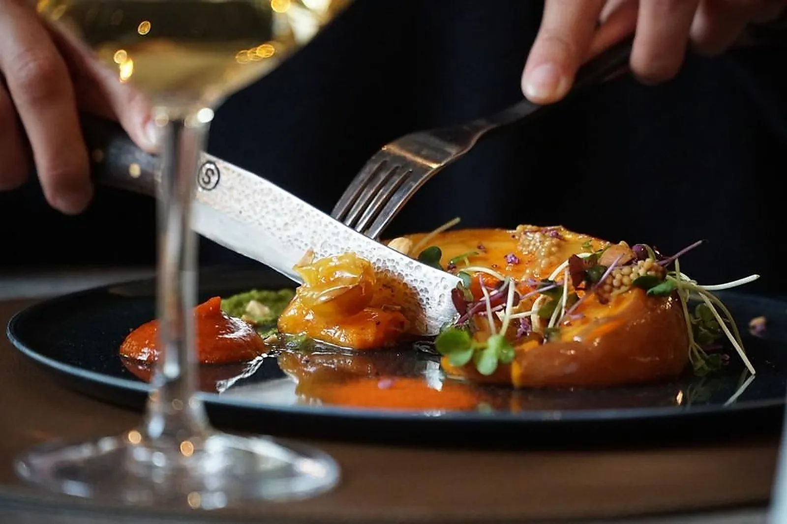 Cafés et Restaurants, RESTAURANTS - BERGERAC (DORDOGNE) : LA TABLE DU MARCHÉ