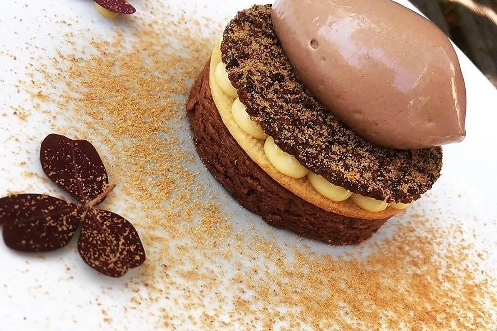 Cafés et Restaurants, RESTAURANTS - BORDEAUX (GIRONDE) : LL&RSQUO;OISEAU BLEU