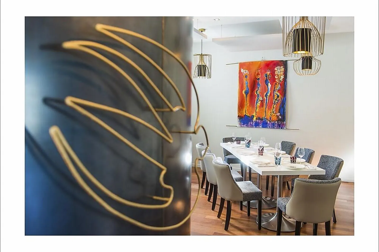 Cafés et Restaurants, RESTAURANTS - BORDEAUX (GIRONDE) : LL&RSQUO;OISEAU BLEU