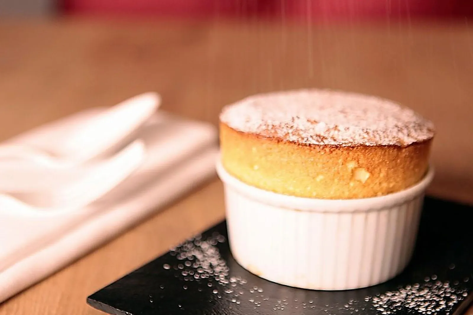 Cafés et Restaurants, RESTAURANTS - BOULOGNE-SUR-MER (PAS-DE-CALAIS) : LL&RSQUO;ILOT VERT