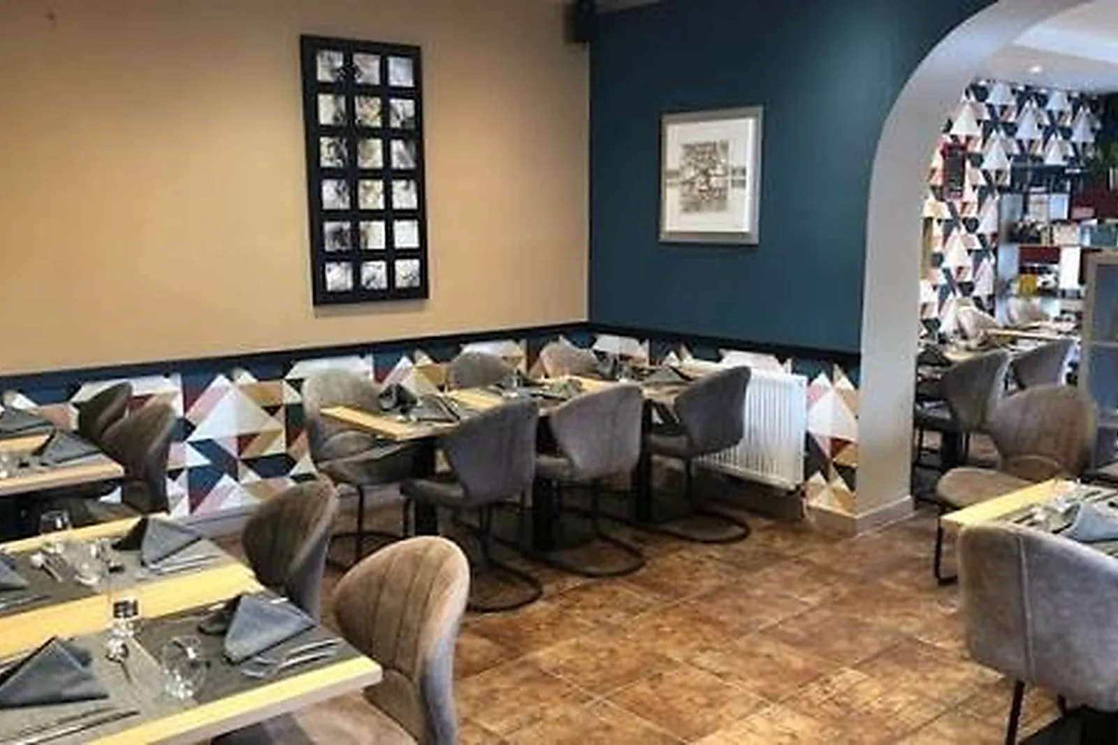 Cafés et Restaurants, RESTAURANTS - BRAS (MEUSE) : LL&RSQUO;ARTAUMARCE