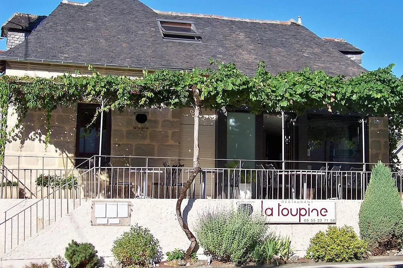 Cafés et Restaurants, RESTAURANTS - BRIVE-LA-GAILLARDE (CORRÈZE) : LA TOUPINE