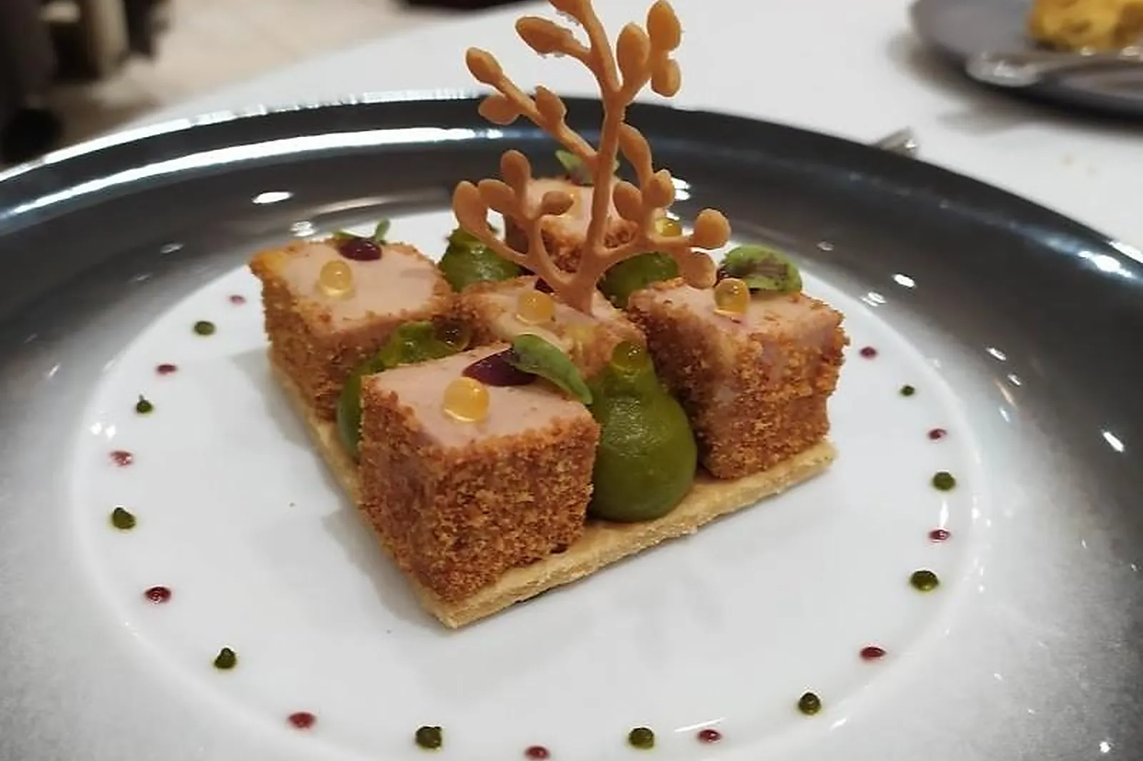 Cafés et Restaurants, RESTAURANTS - BUXY (SAÔNE-ET-LOIRE) : LL&RSQUO;EMPREINTE