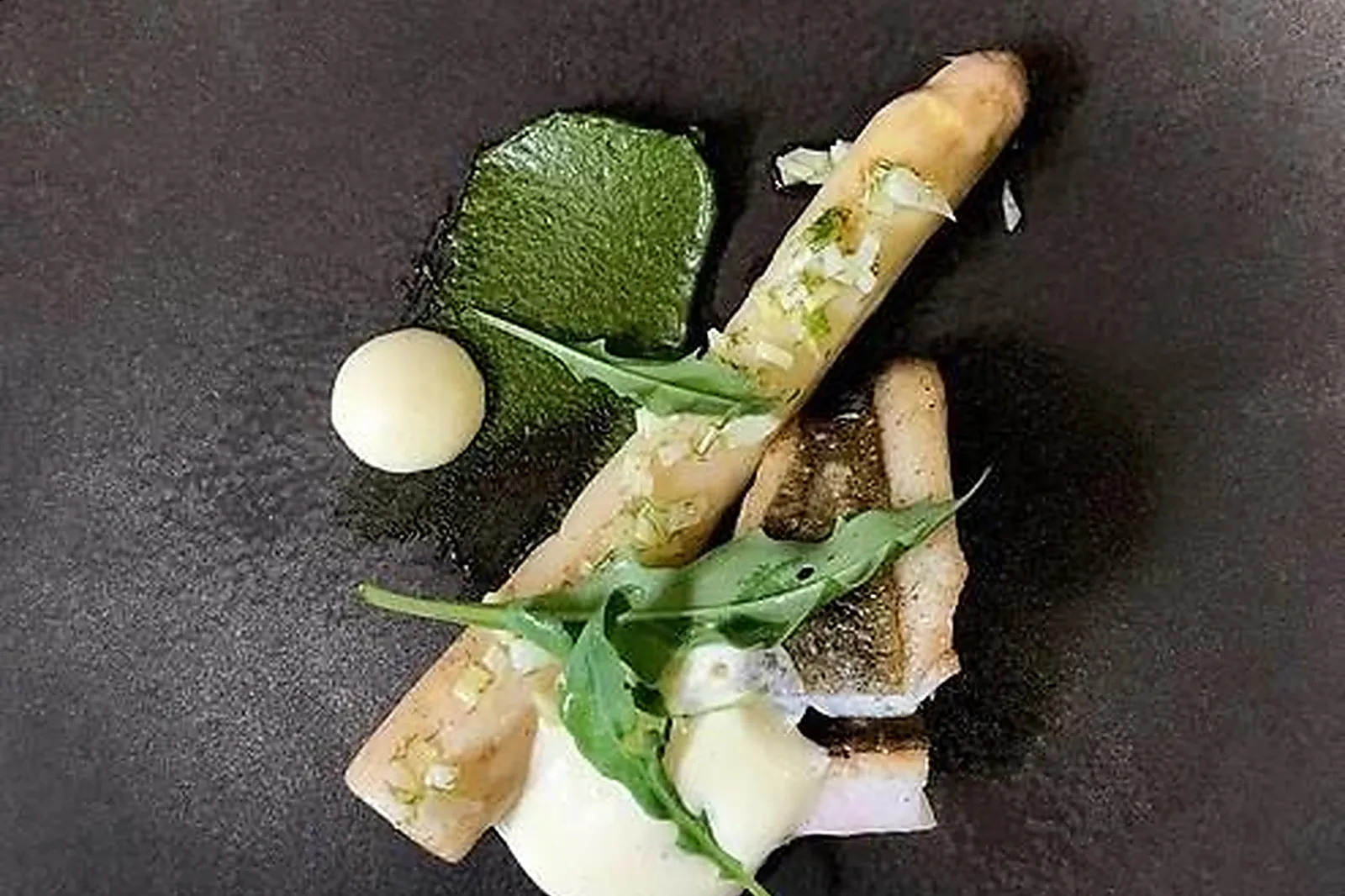 Cafés et Restaurants, RESTAURANTS - CAEN (CALVADOS) : LL&RSQUO;ACCOLADE