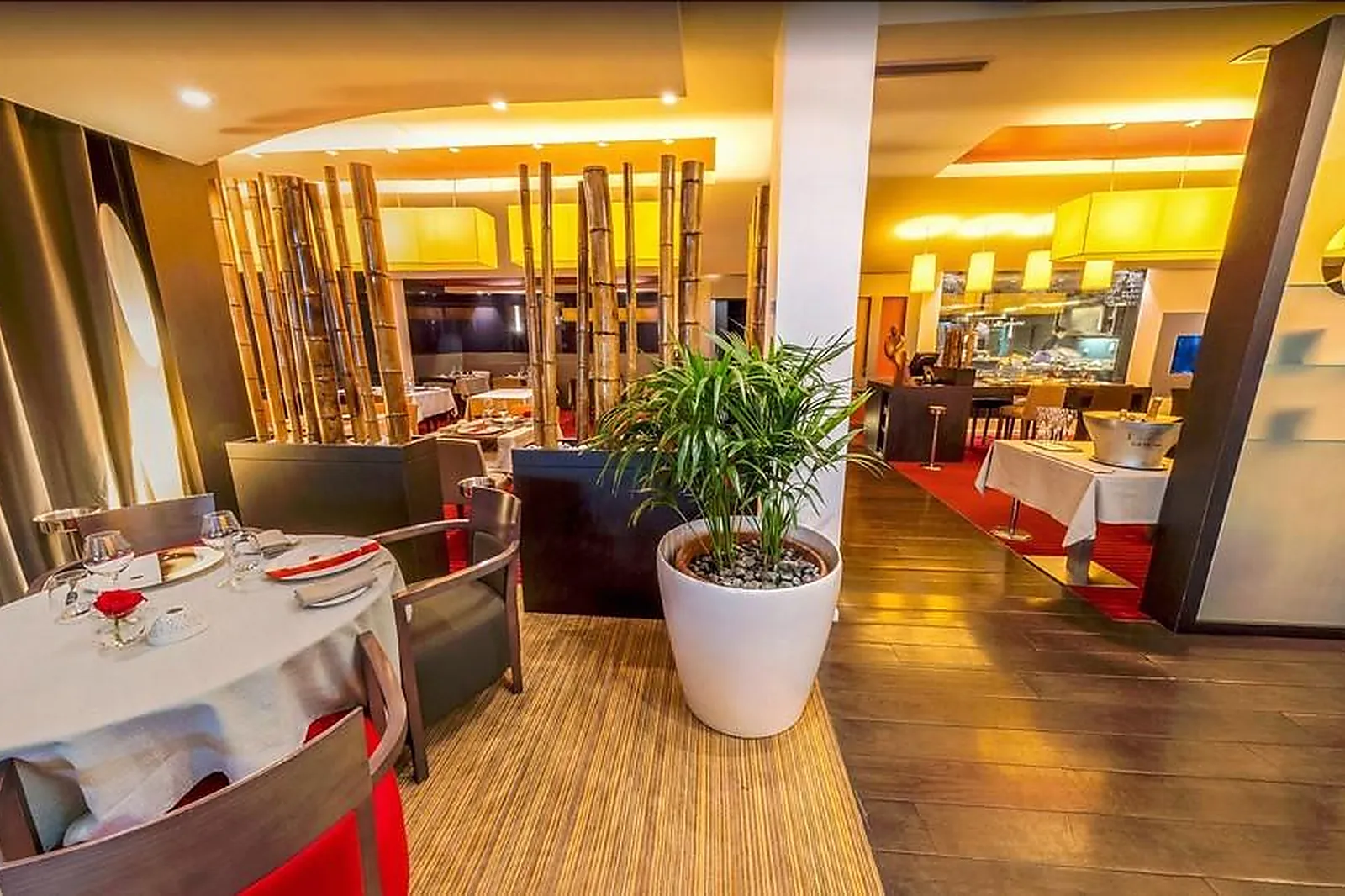 Cafés et Restaurants, RESTAURANTS - CAEN (CALVADOS) : RESTAURANT STÉPHANE CARBONE