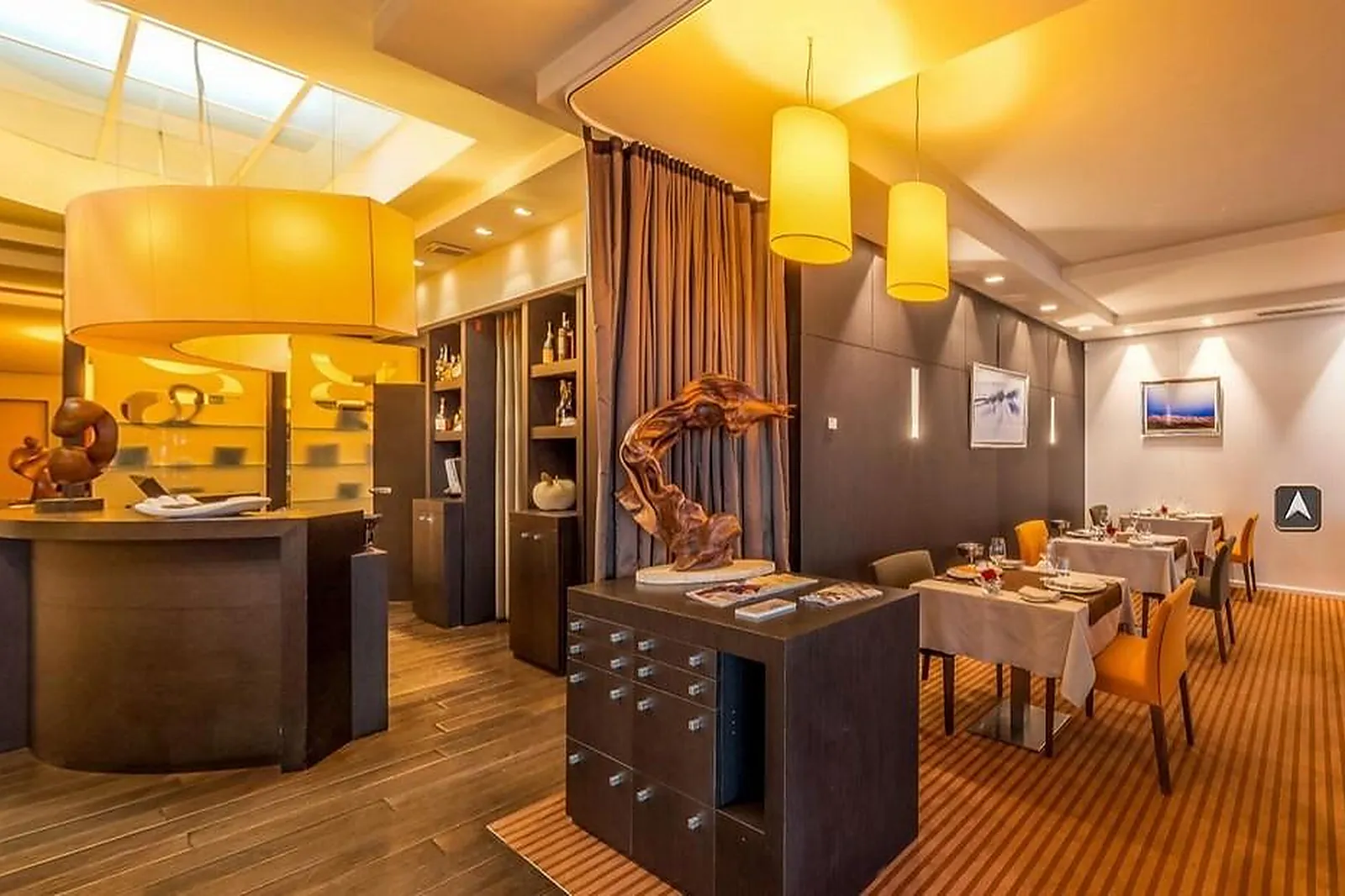 Cafés et Restaurants, RESTAURANTS - CAEN (CALVADOS) : RESTAURANT STÉPHANE CARBONE