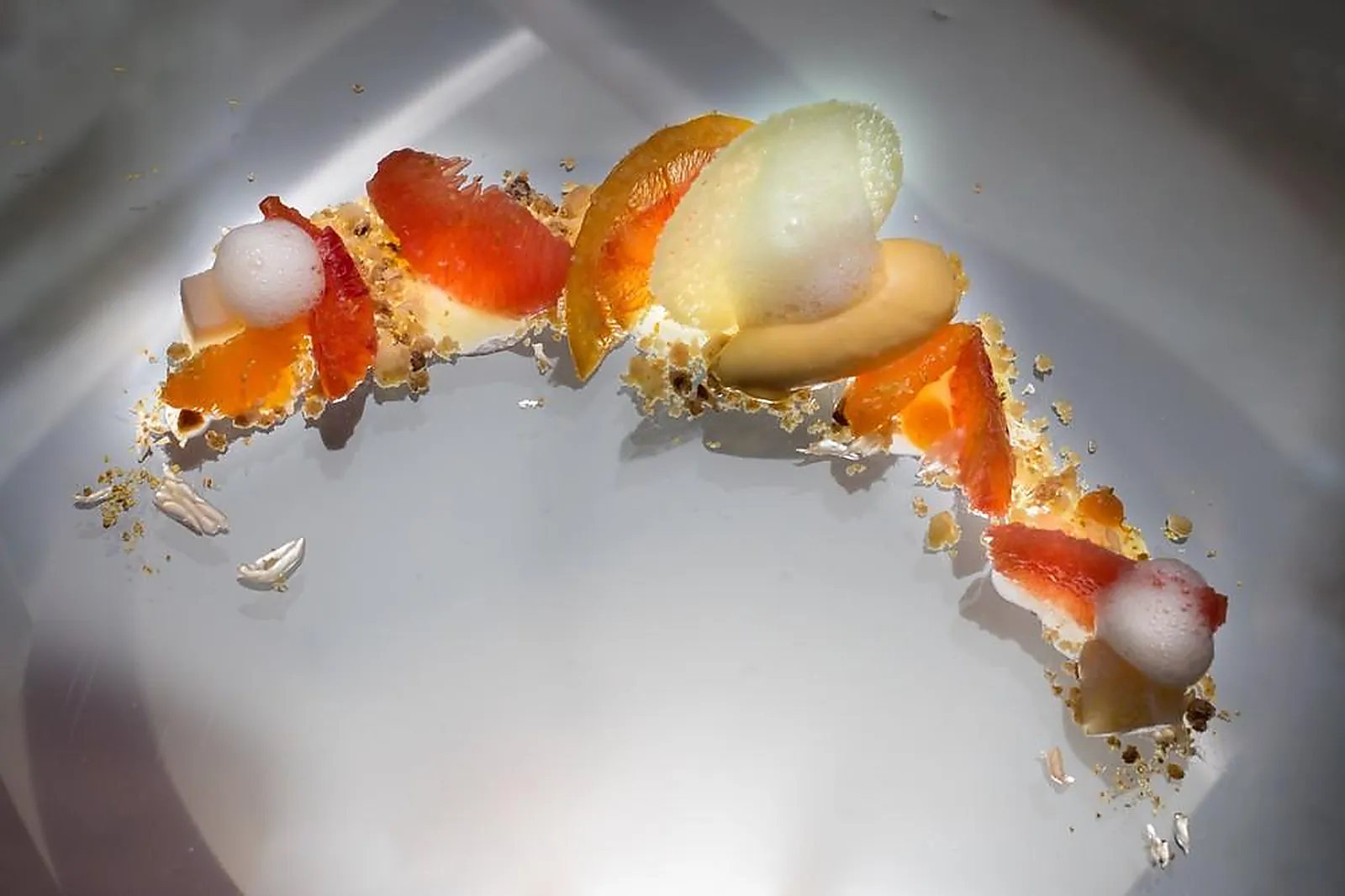 Cafés et Restaurants, RESTAURANTS - CASENEUVE (VAUCLUSE) : LE SANGLIER PARESSEUX