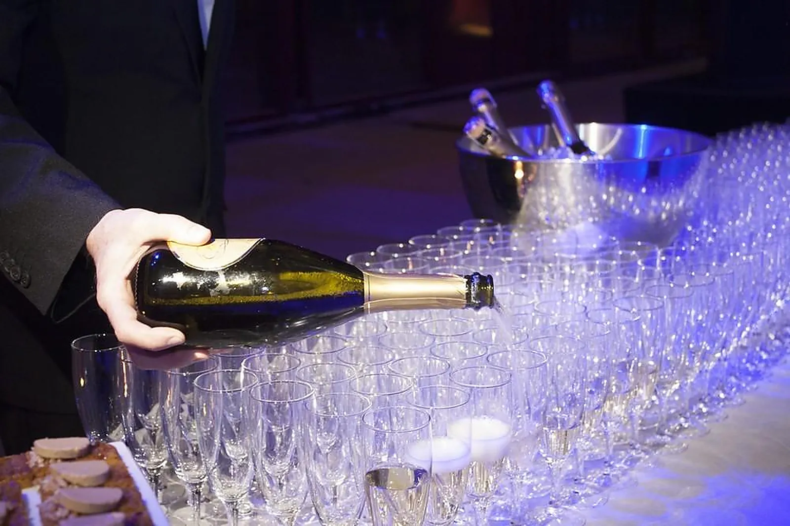 Cafés et Restaurants, RESTAURANTS - CASTAGNIERS (ALPES-MARITIMES) : LA TOQUE DU MIDI