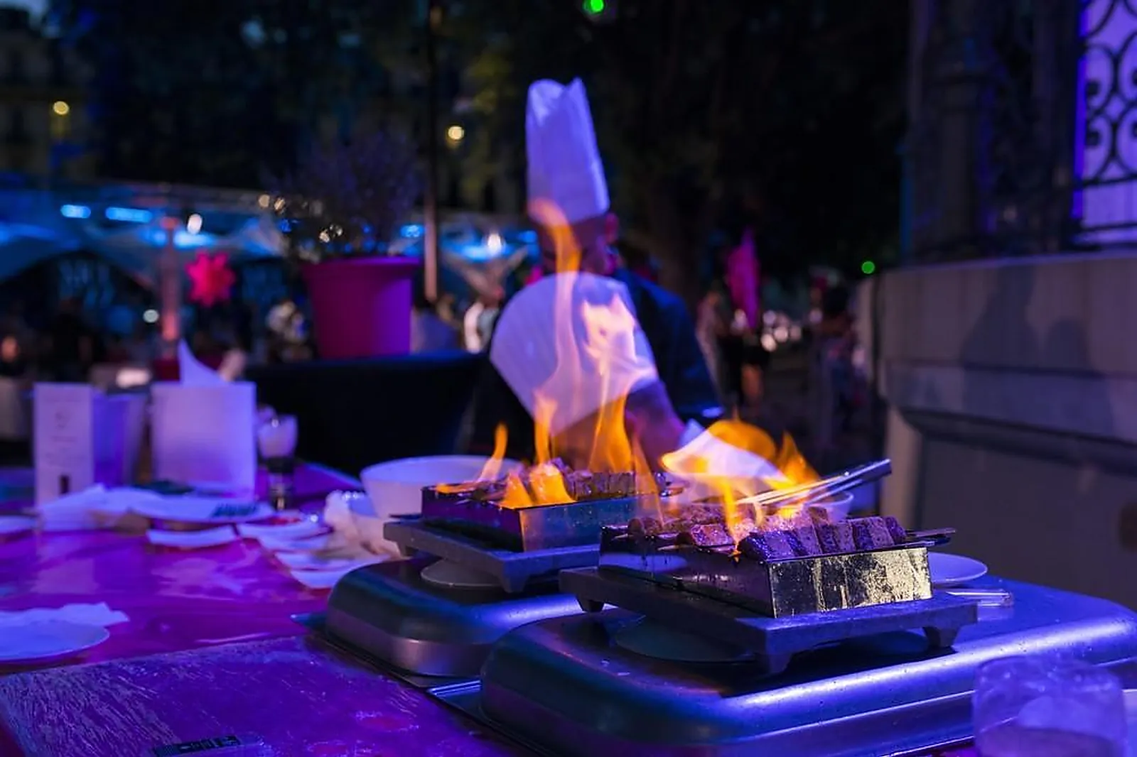 Cafés et Restaurants, RESTAURANTS - CASTAGNIERS (ALPES-MARITIMES) : LA TOQUE DU MIDI