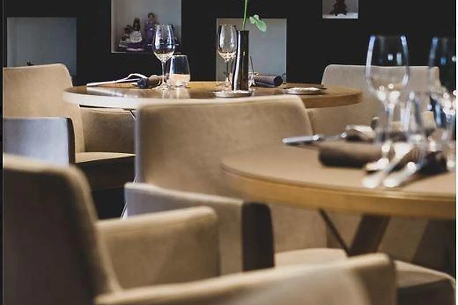 Cafés et Restaurants, RESTAURANTS - CASTANET-TOLOSAN (HAUTE-GARONNE) : LA TABLE DES MERVILLES