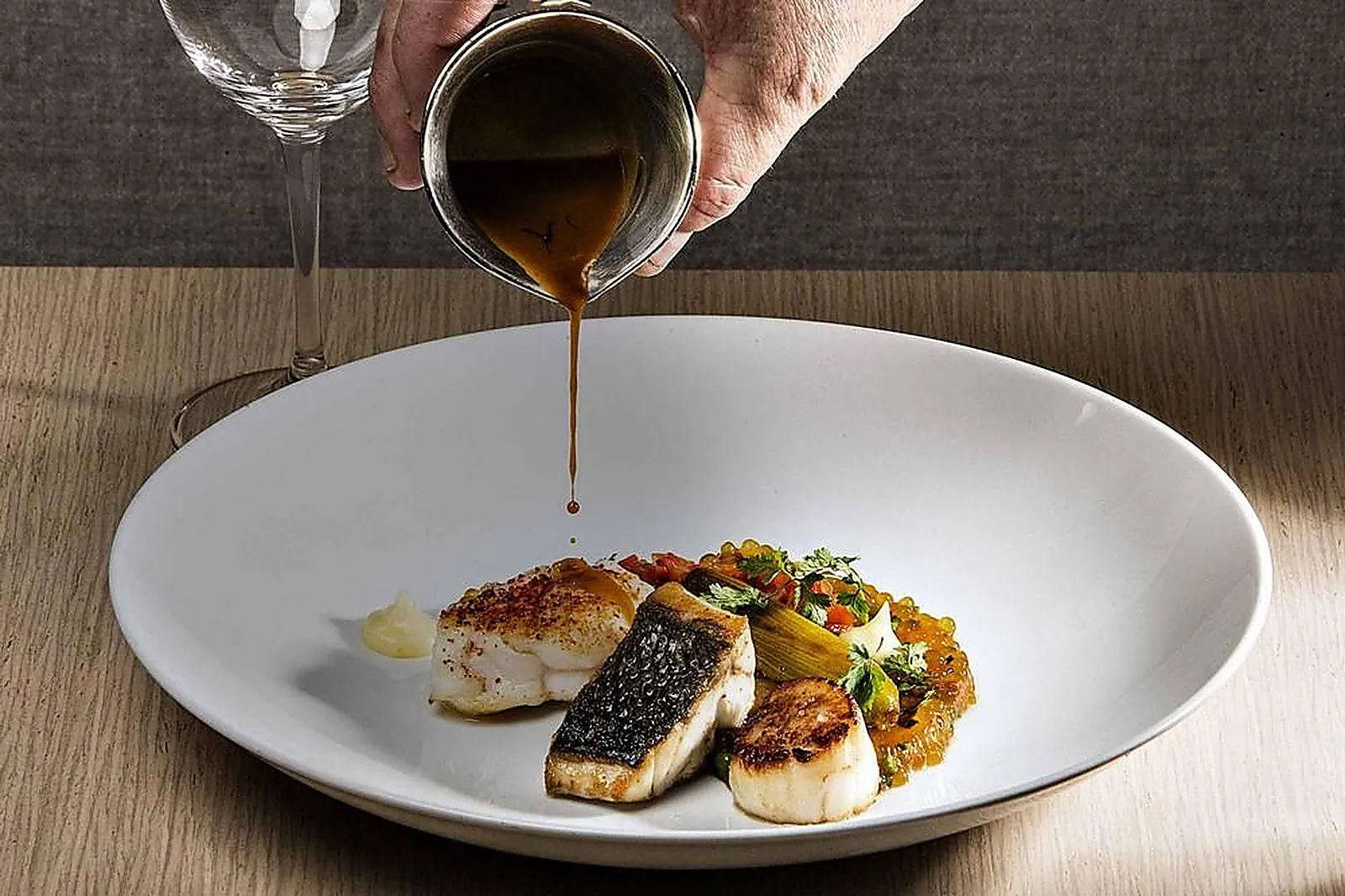 Cafés et Restaurants, RESTAURANTS - CASTANET-TOLOSAN (HAUTE-GARONNE) : LA TABLE DES MERVILLES