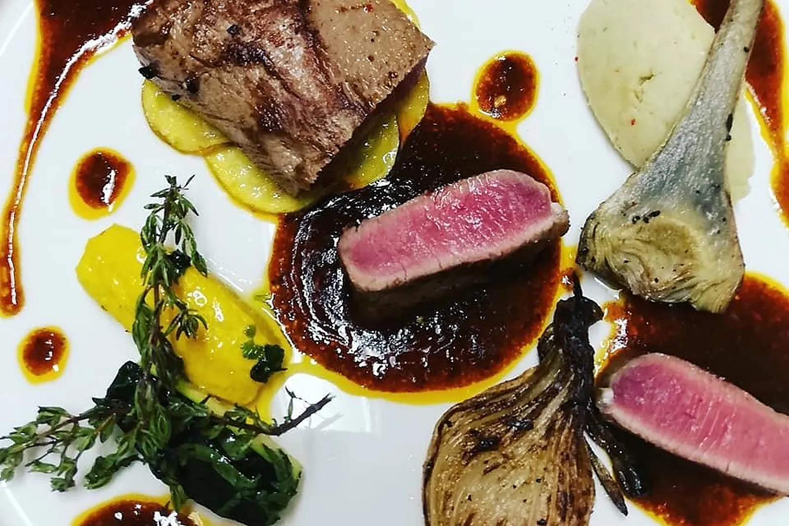 Cafés et Restaurants, RESTAURANTS - CASTILLON-DU-GARD (GARD) : RESTAURANT LL&RSQUO;AMPHITRYON