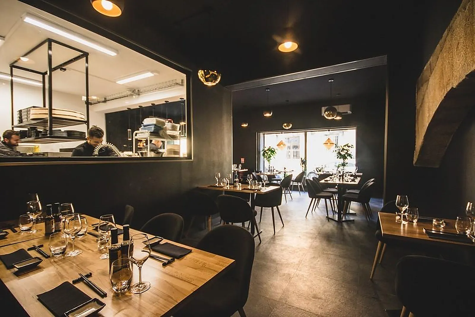 Cafés et Restaurants, RESTAURANTS - CASTRIES (HÉRAULT) : ITOKO