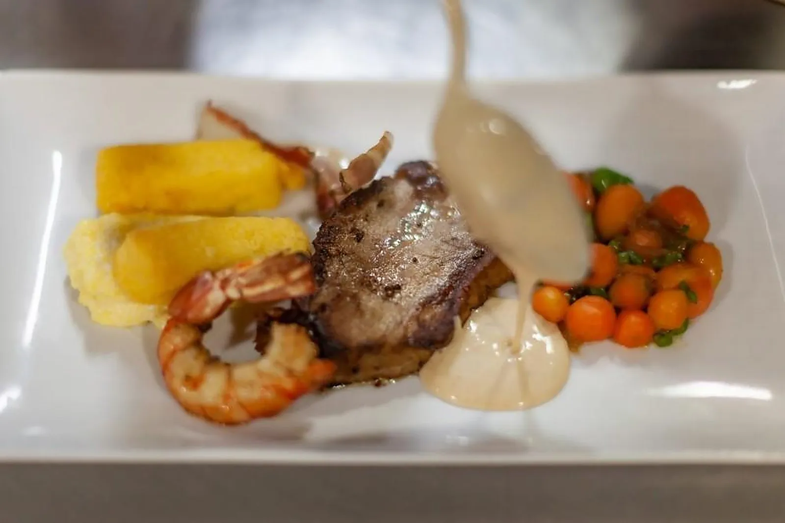 Cafés et Restaurants, RESTAURANTS - CAUTERETS (HAUTES-PYRÉNÉES) : LL&RSQUO;ABRI DU BENQUES