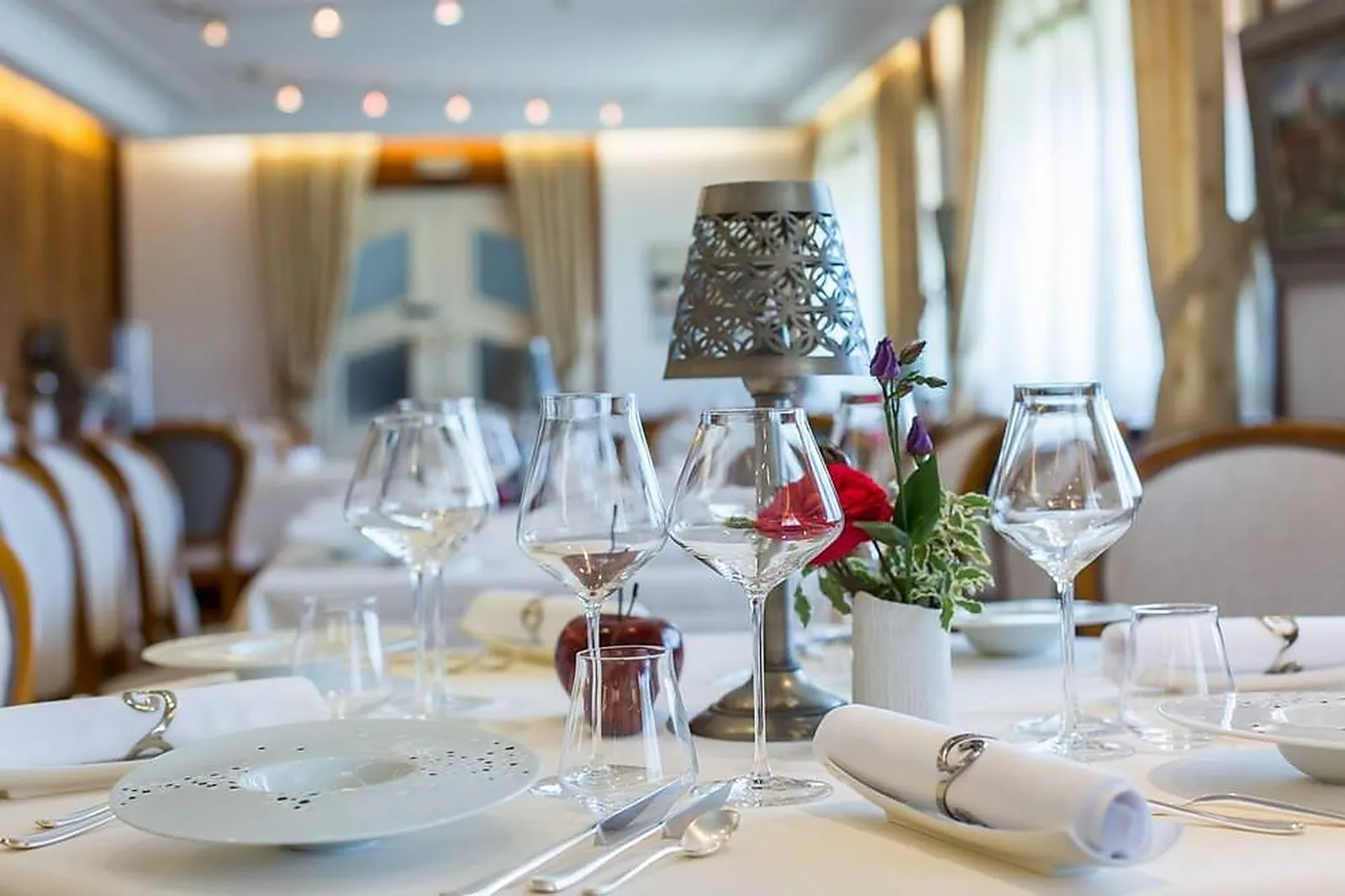 Cafés et Restaurants, RESTAURANTS - CHAMESOL (DOUBS) : RESTAURANT MON PLAISIR