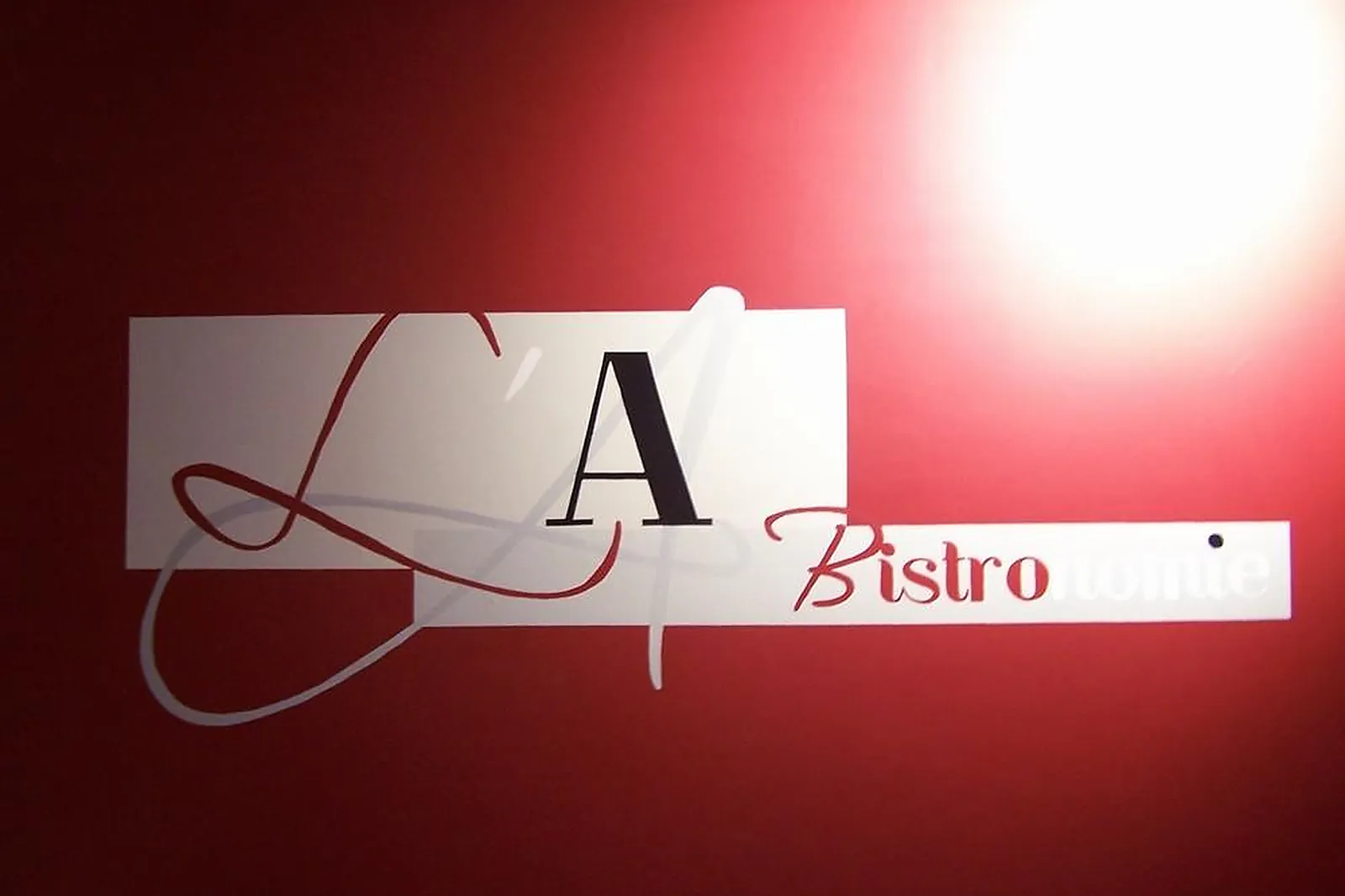 Cafés et Restaurants, RESTAURANTS - CHARLEVILLE-MEZIERES (ARDENNES) : LA TABLE DL&RSQUO;ARTHUR