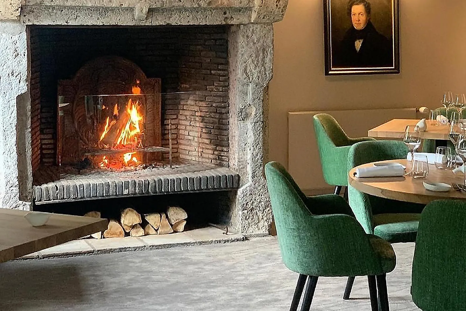 Cafés et Restaurants, RESTAURANTS - CHARTRES (EURE-ET-LOIR) : LE MOULIN DE PONCEAU