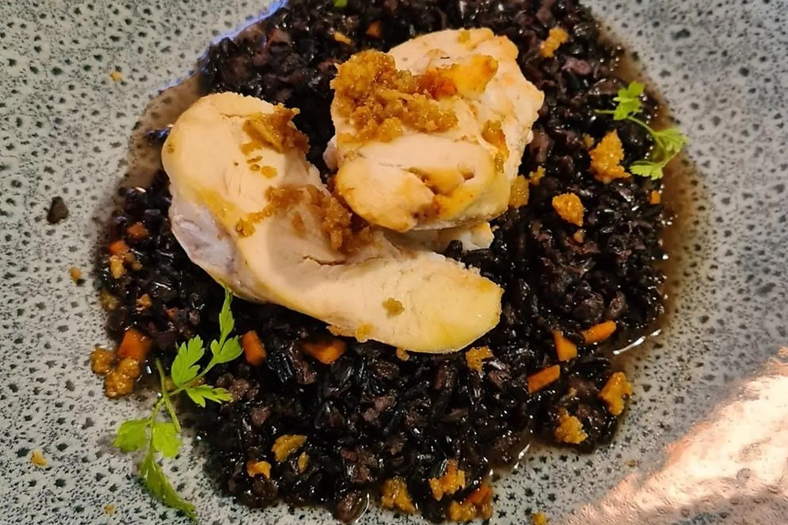 Cafés et Restaurants, RESTAURANTS - CHATELAILLON-PLAGE (CHARENTE-MARITIME) : BISTROT LA PETITE CABANE