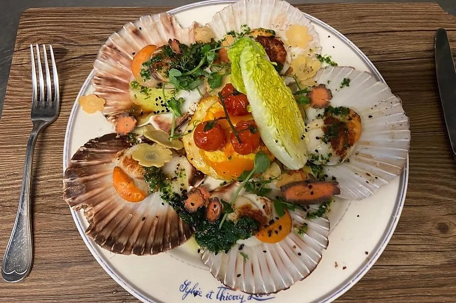 Cafés et Restaurants, RESTAURANTS - CLICHY (HAUTS-DE-SEINE) : LA BONNE TABLE