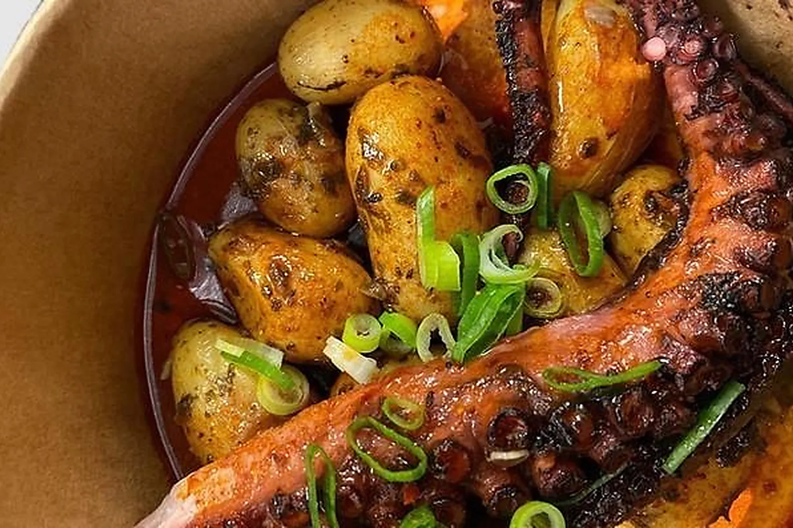 Cafés et Restaurants, RESTAURANTS - COGNAC (CHARENTE) : RESTAURANT LA MAISON