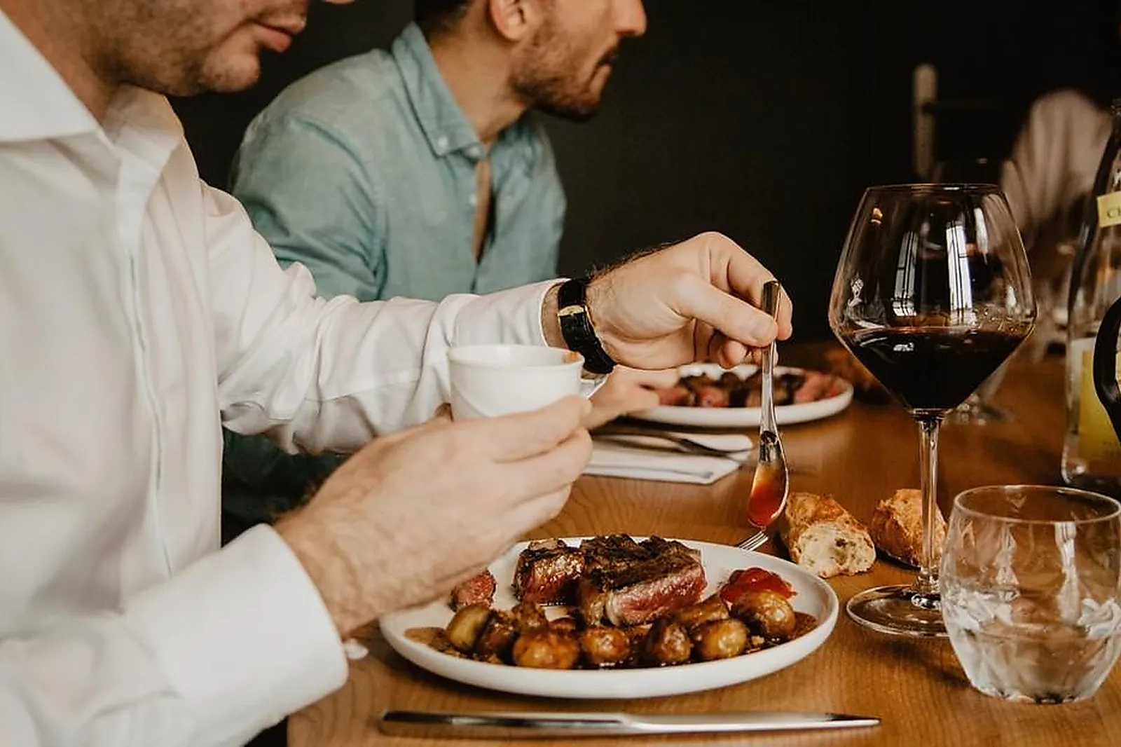 Cafés et Restaurants, RESTAURANTS - COGNAC (CHARENTE) : RESTAURANT LA MAISON