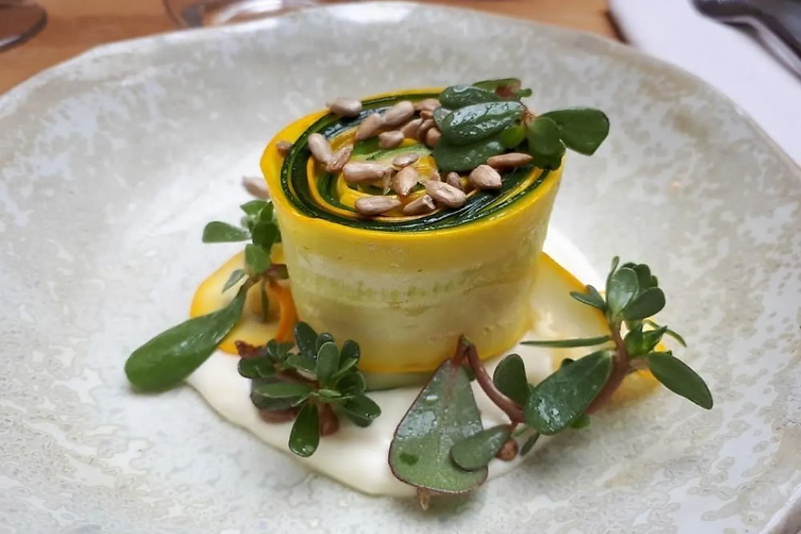 Cafés et Restaurants, RESTAURANTS - COMPIEGNE (OISE) : RHIZOME RESTAURANT