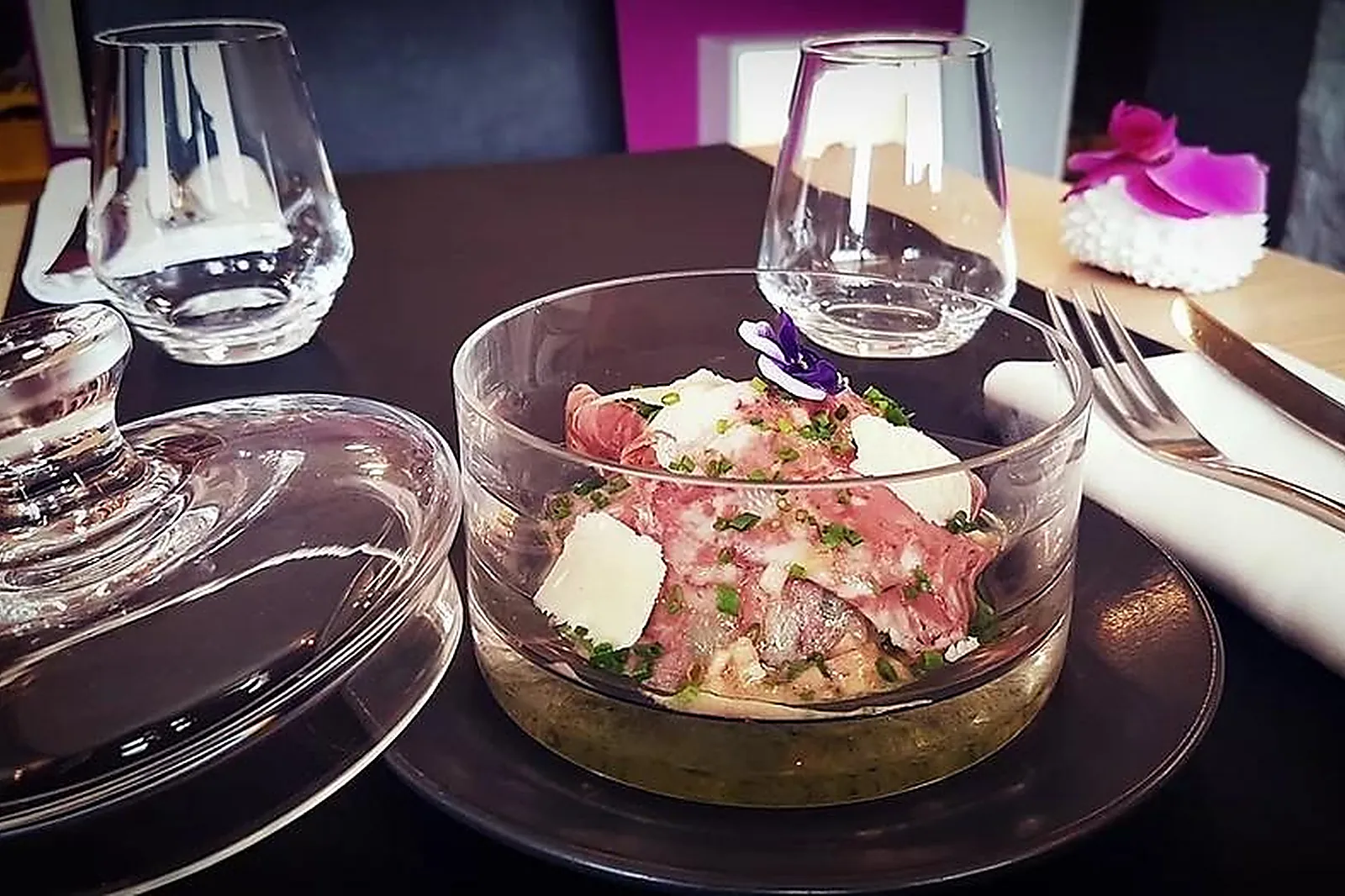 Cafés et Restaurants, RESTAURANTS - COURSEULLES-SUR-MER (CALVADOS) : LE CATLEYA