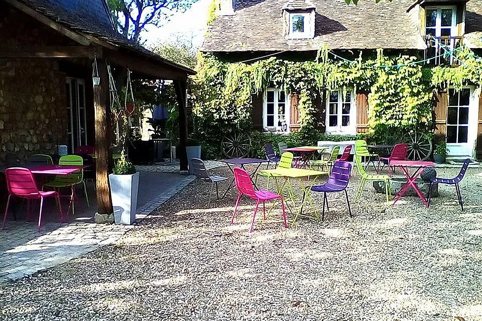 Cafés et Restaurants, RESTAURANTS - CROTELLES (INDRE-ET-LOIRE) : LA GUIZARDERIE