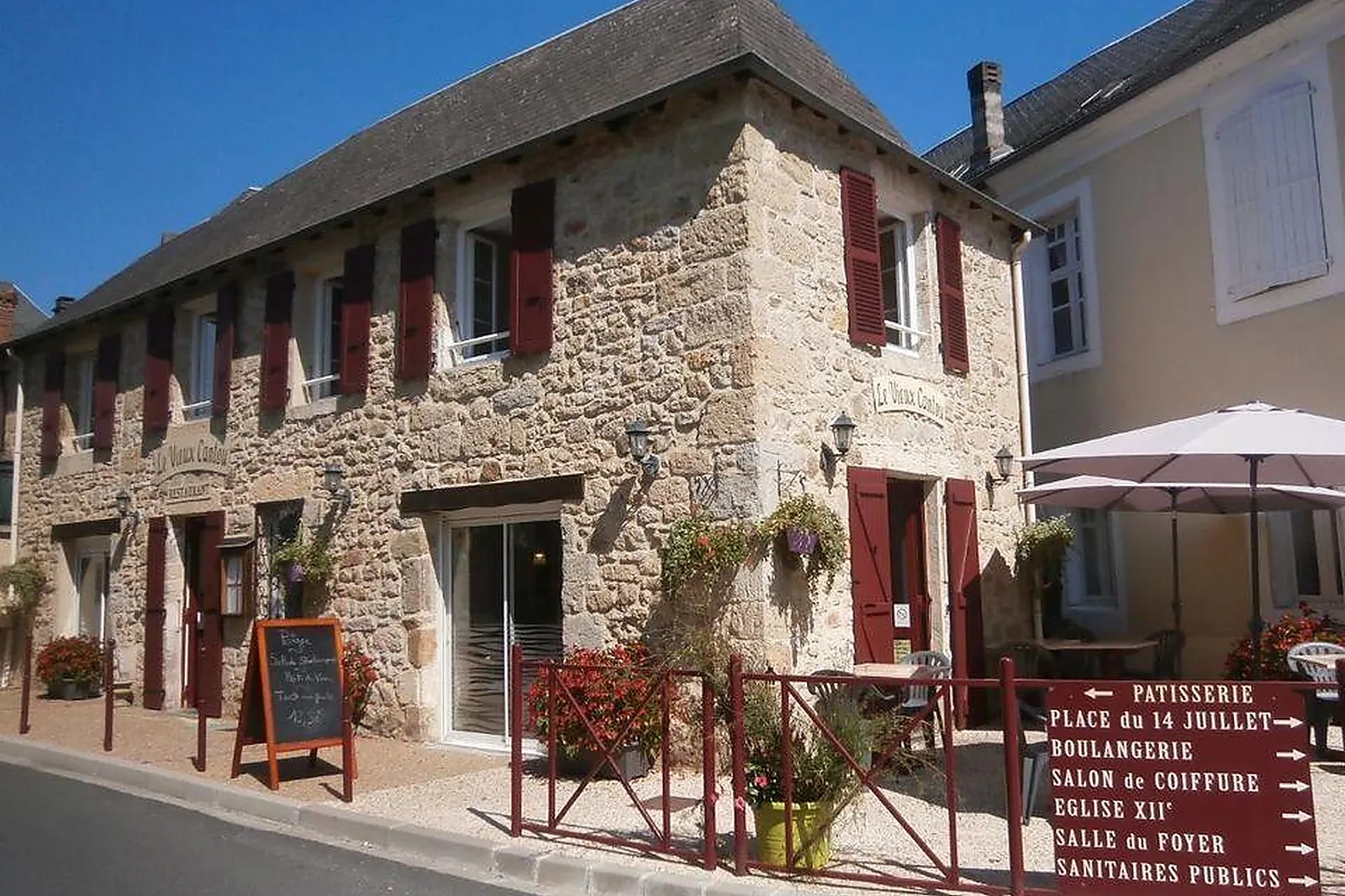 Cafés et Restaurants, RESTAURANTS - CUBLAC (CORRÈZE) : LE VIEUX CANTOU