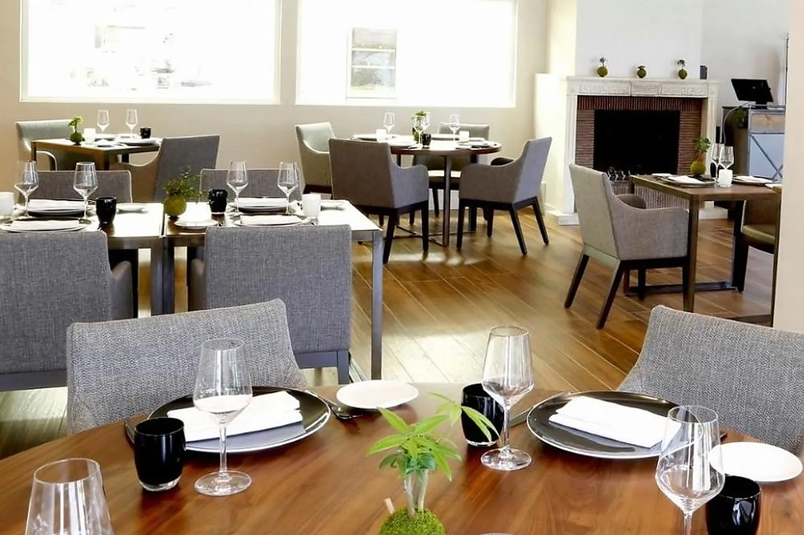 Cafés et Restaurants, RESTAURANTS - DAMPMART (SEINE-ET-MARNE) : LE QUINCANGROGNE