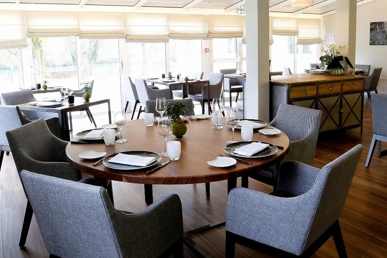 Cafés et Restaurants, RESTAURANTS - DAMPMART (SEINE-ET-MARNE) : LE QUINCANGROGNE