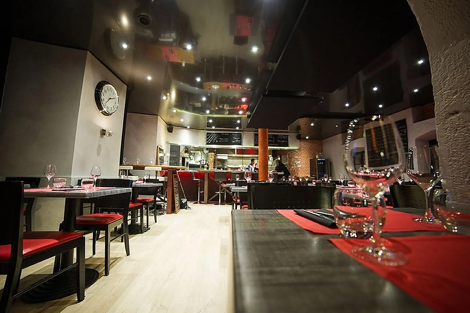 Cafés et Restaurants, RESTAURANTS - DOLE (JURA) : L’ATELIER DE LOUIS