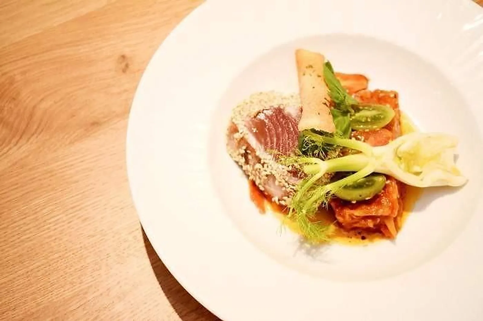 Cafés et Restaurants, RESTAURANTS - ETUPES (DOUBS) : AU FIL DES SAISONS