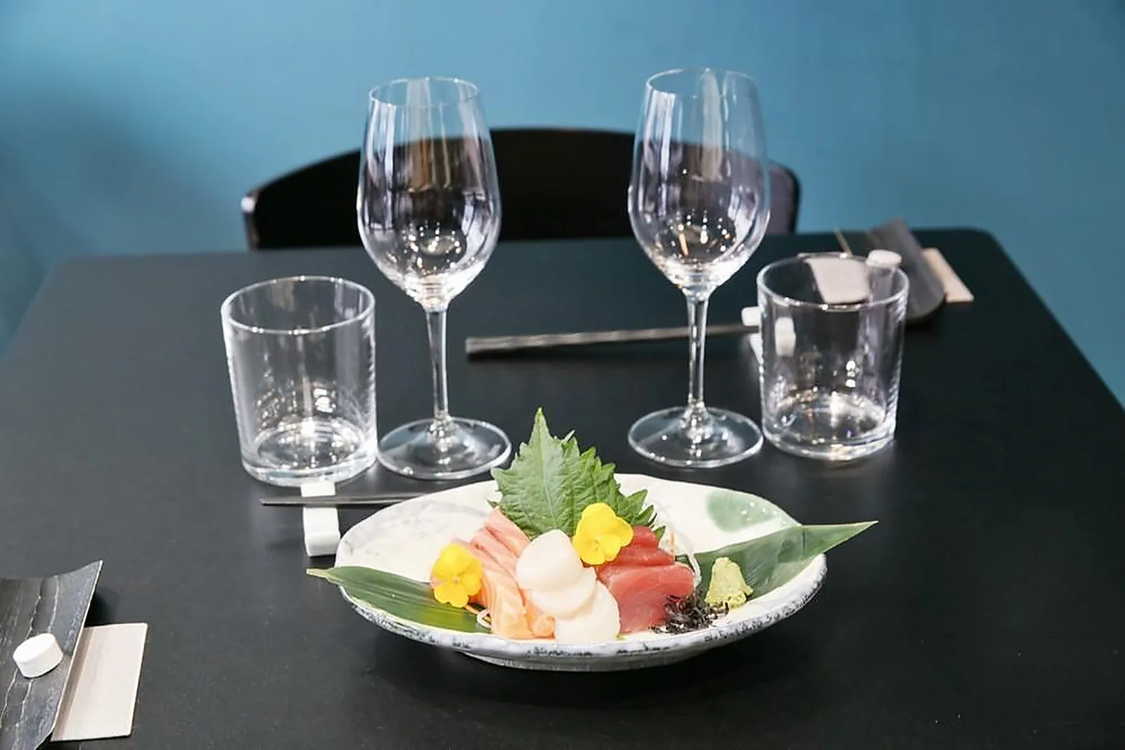 Cafés et Restaurants, RESTAURANTS - FONTAINEBLEAU (SEINE-ET-MARNE) : FUUMI