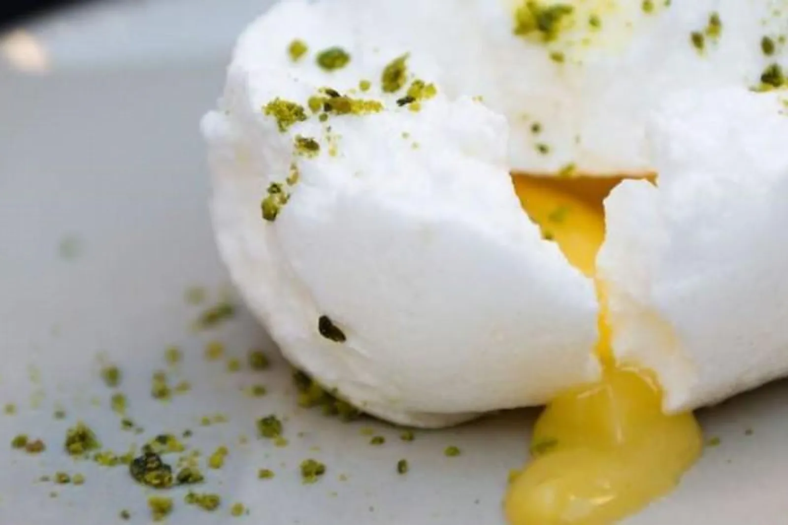 Cafés et Restaurants, RESTAURANTS - FONTAINEBLEAU (SEINE-ET-MARNE) : LL&RSQUO;AXEL