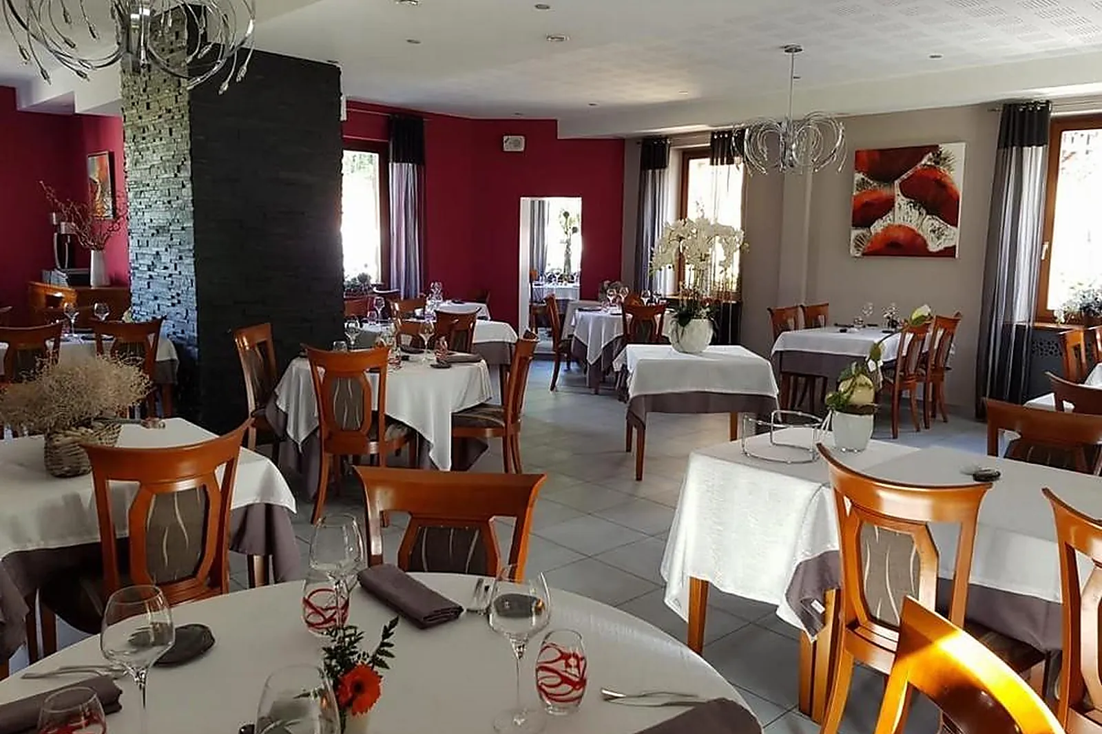 Cafés et Restaurants, RESTAURANTS - FORBACH (MOSELLE) : LE SCHLOSSBERG