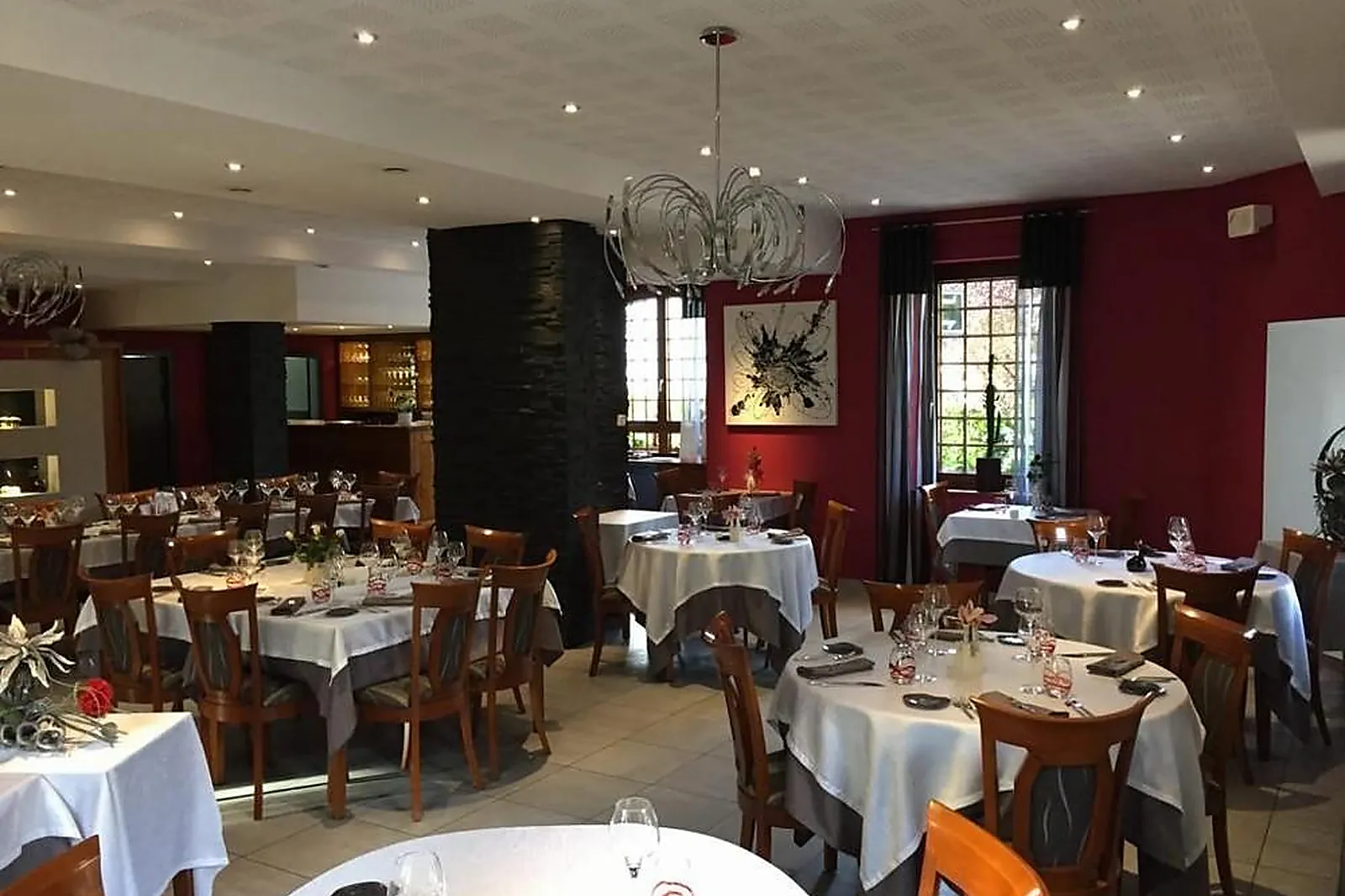 Cafés et Restaurants, RESTAURANTS - FORBACH (MOSELLE) : LE SCHLOSSBERG