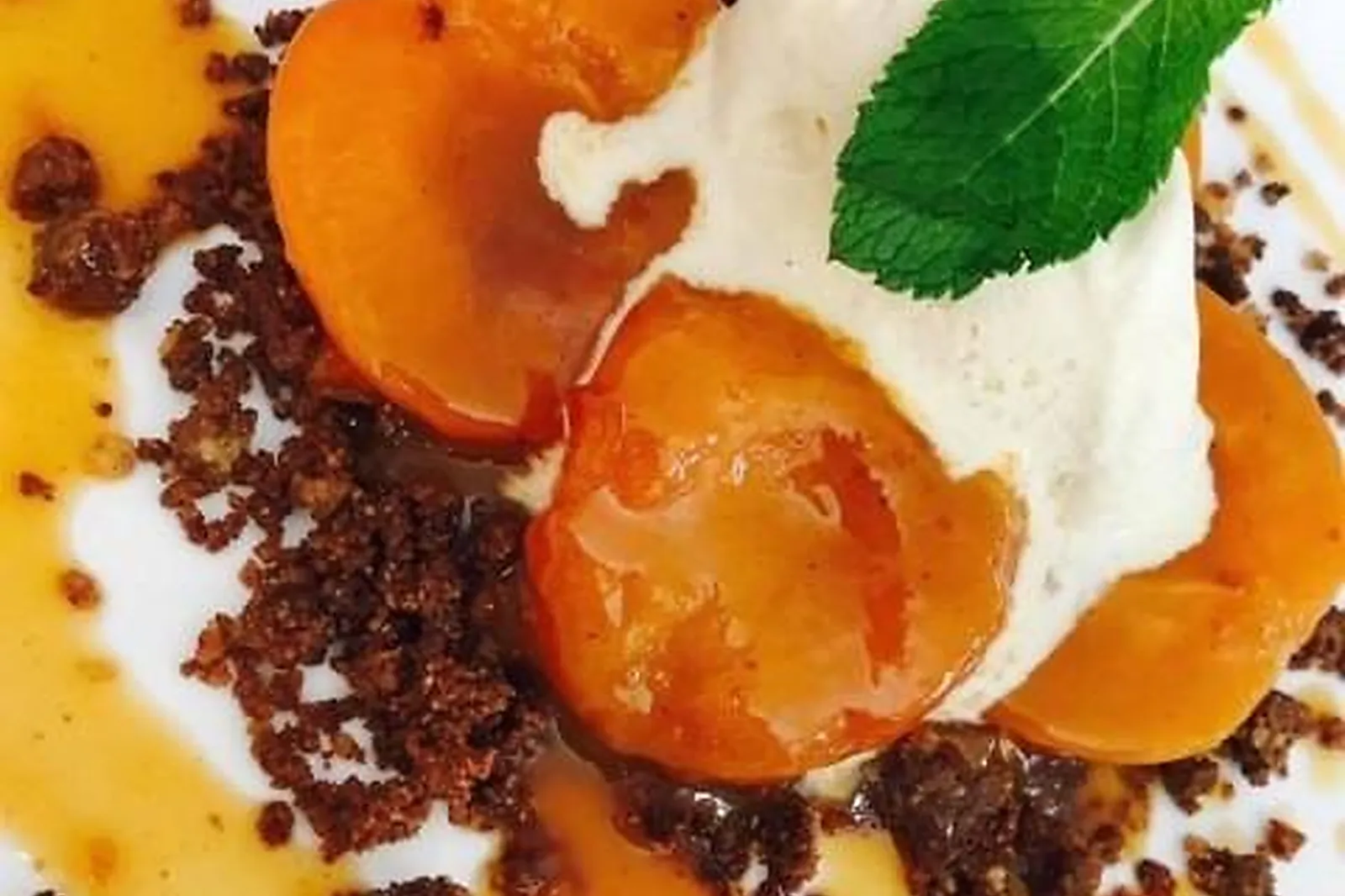 Cafés et Restaurants, RESTAURANTS - FRONTIGNAN (HÉRAULT) : LE POISSON ROUGE