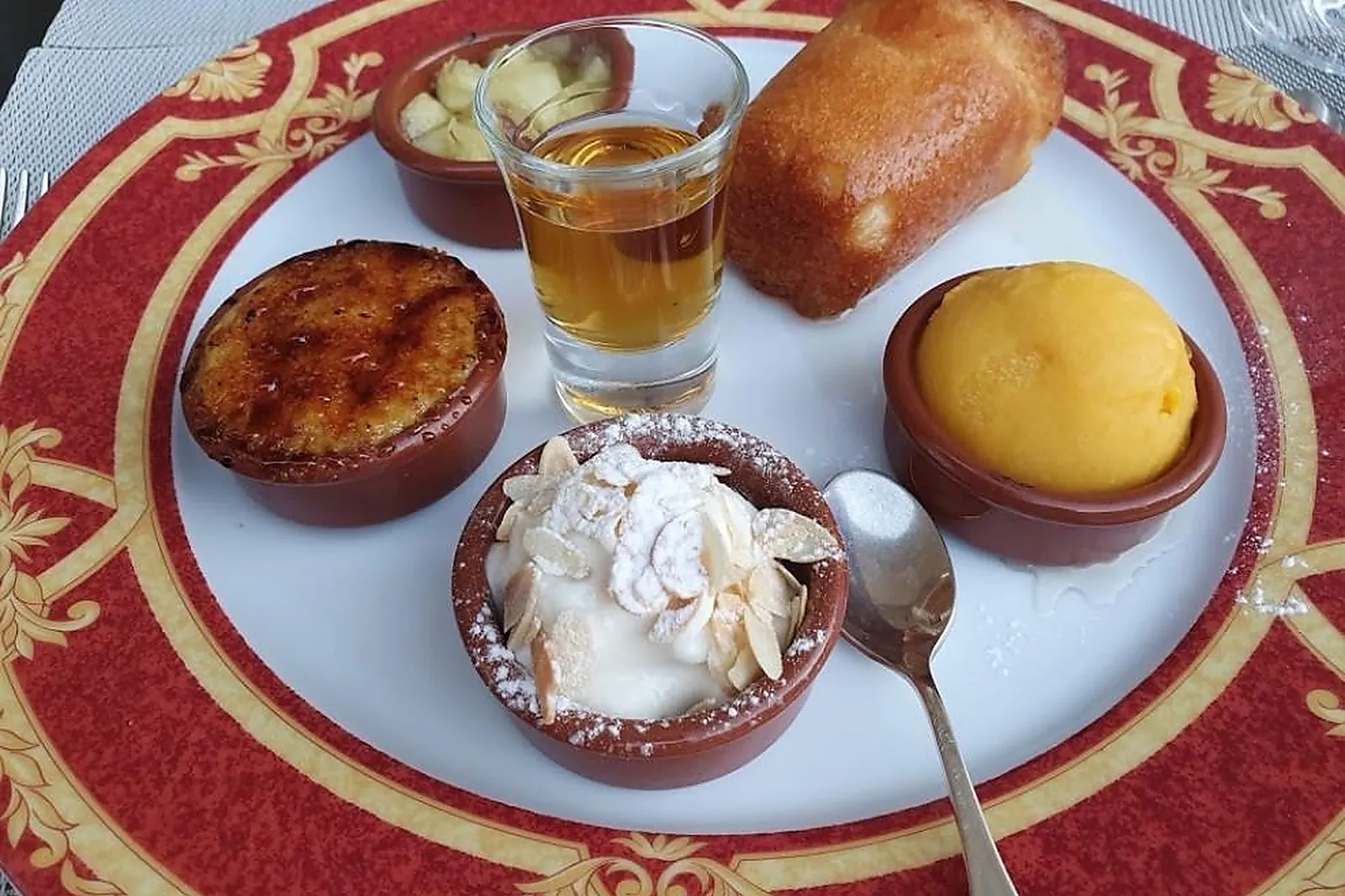 Cafés et Restaurants, RESTAURANTS - GAP (HAUTES-ALPES) : LE PASTURIER