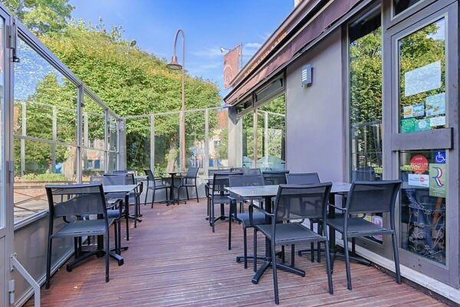 Cafés et Restaurants, RESTAURANTS - GIF-SUR-YVETTE (ESSONNE) : LES SAVEURS SAUVAGES